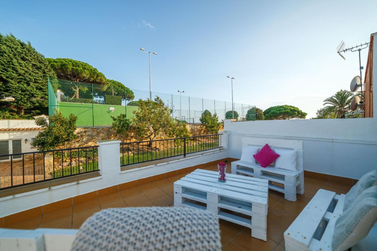 Apartamentos Costa Brava Las Vistas Sant Feliu de Guíxols Luaran gambar